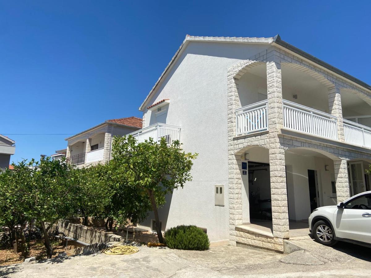 House Mare Apartment Trogir Exterior photo
